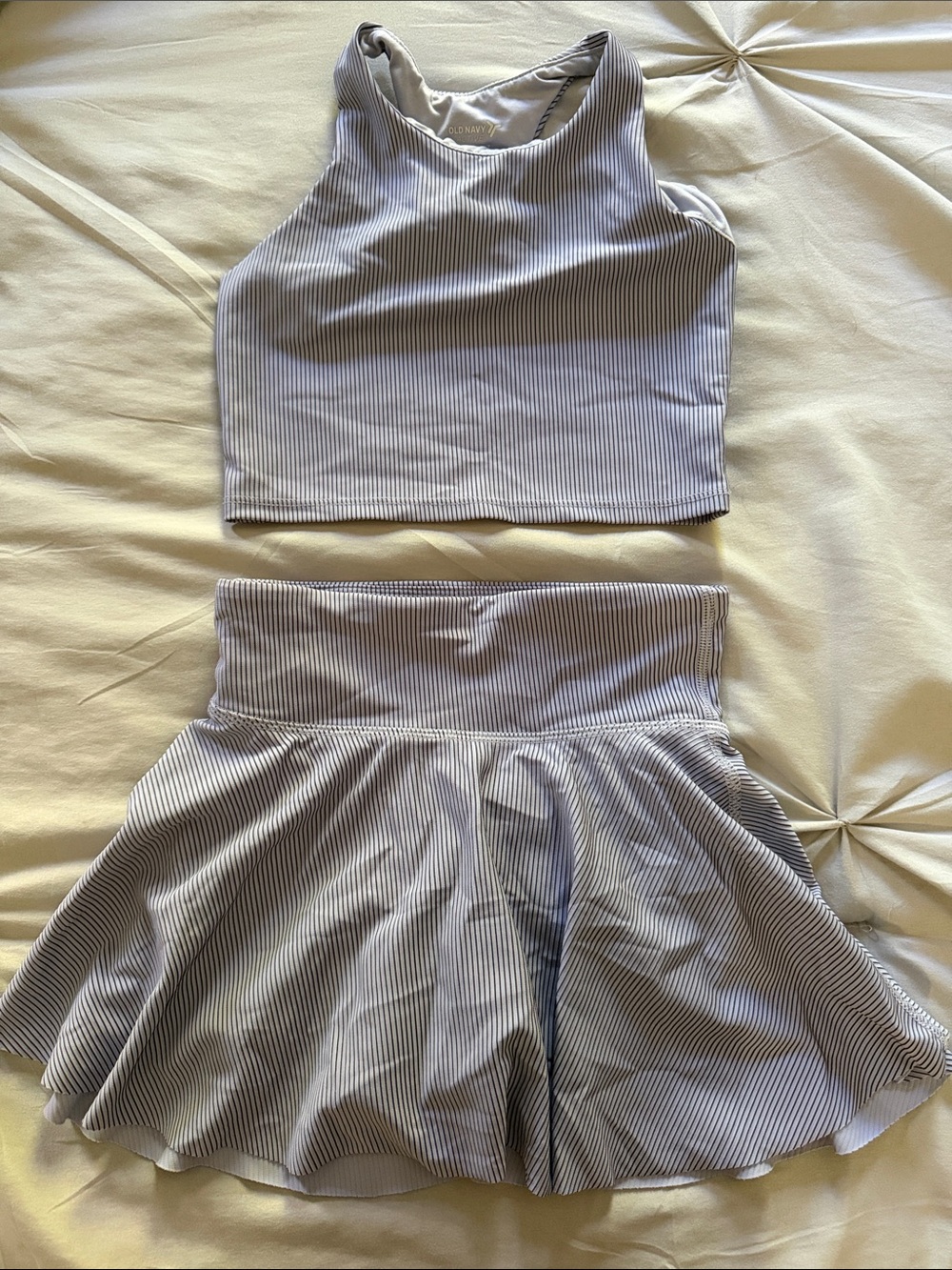 Old Navy Light Gray & White Ribbed Crop Top and Skirt Set